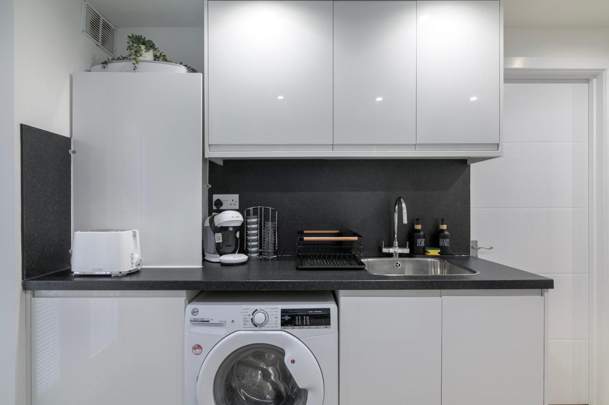 Flat In Queens Park London Exterior photo